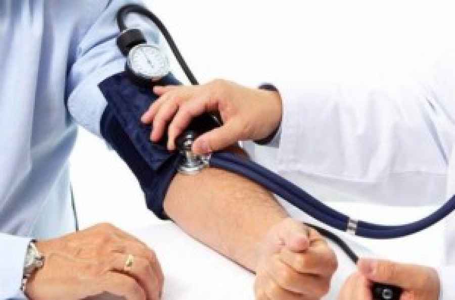 La cartera sanitaria bonaerense realiza acciones de trabajo con el objetivo de definir la estrategia provincial en los ejes de hipertensión arterial y enfermedades cardiovasculares, junto a sociedades científicas nacionales. 