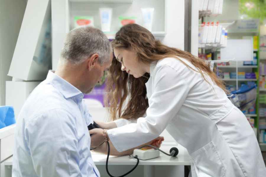 Inglaterra: Farmacias ofrecer&aacute;n chequeos card&iacute;acos gratuitos