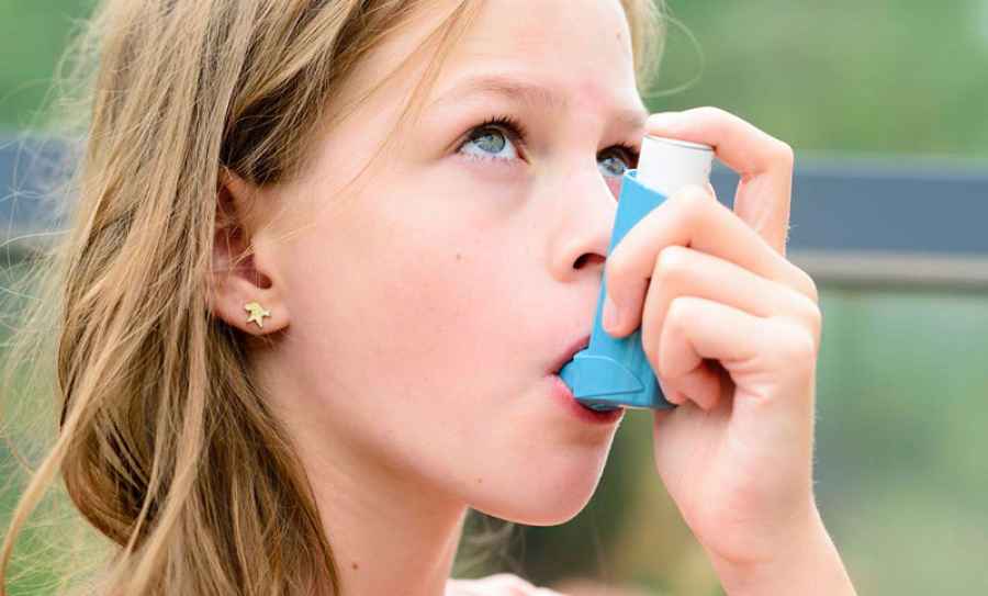 Aprueban en el país el uso de una medicación para el asma grave en niños