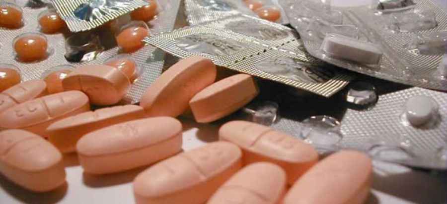Polémica por pastillas para perder peso en menores