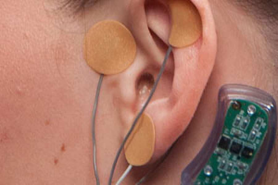 La FDA autoriza la comercializaci&oacute;n del primer dispositivo para ayudar a reducir los s&iacute;ntomas de la abstinencia de opi&aacute;ceos