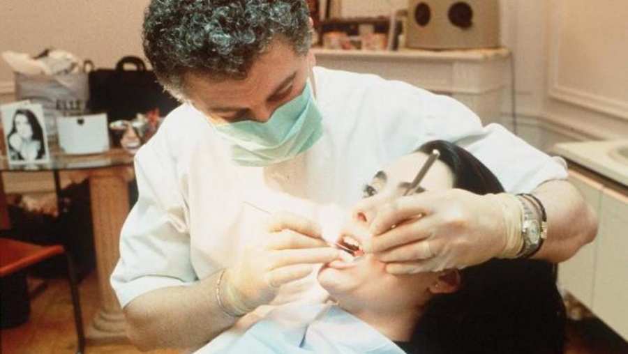 Apenas el 15% de los pacientes tiene su diagn&oacute;stico en una etapa temprana. La mayor&iacute;a son hombres. Tabaco y alcohol, los principales factores de riesgo.